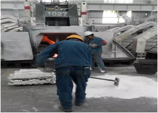 加強法治觀念、保障安全生產(chǎn)  嚴抓細管助推電解鋁安全生產(chǎn)新局面