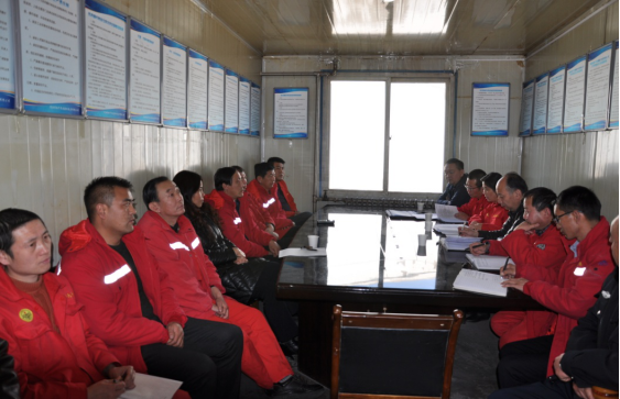 平安春節(jié)、安全先行