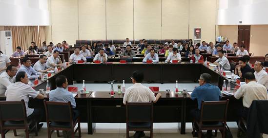 省國資委黨委副書記、副主任陳志忠 在青海物產(chǎn)集團(tuán)講專題黨課