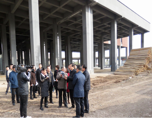 省委常委、西寧市委書記王曉一行來青海物產(chǎn)朝陽物流園區(qū)調(diào)研