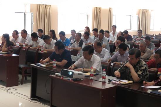 加強業(yè)務(wù)培訓(xùn)，提升工作能力